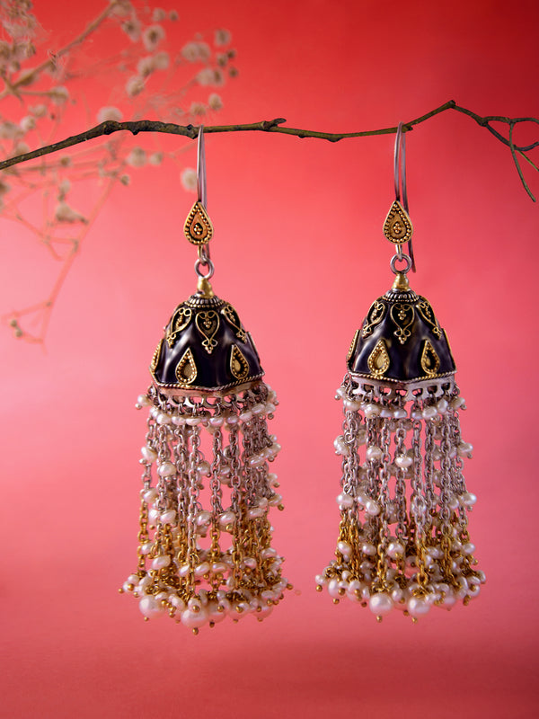 Svarnam Festive Jhumki with Pearl alternate