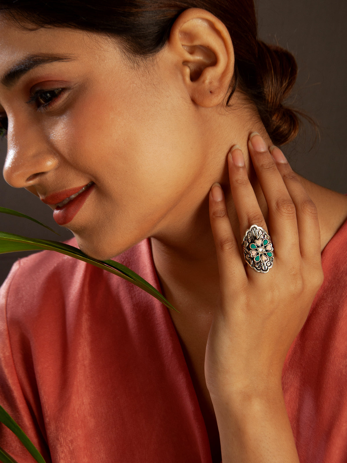 Silver Kundan Fusion Chitai Adjustable Ring view 1