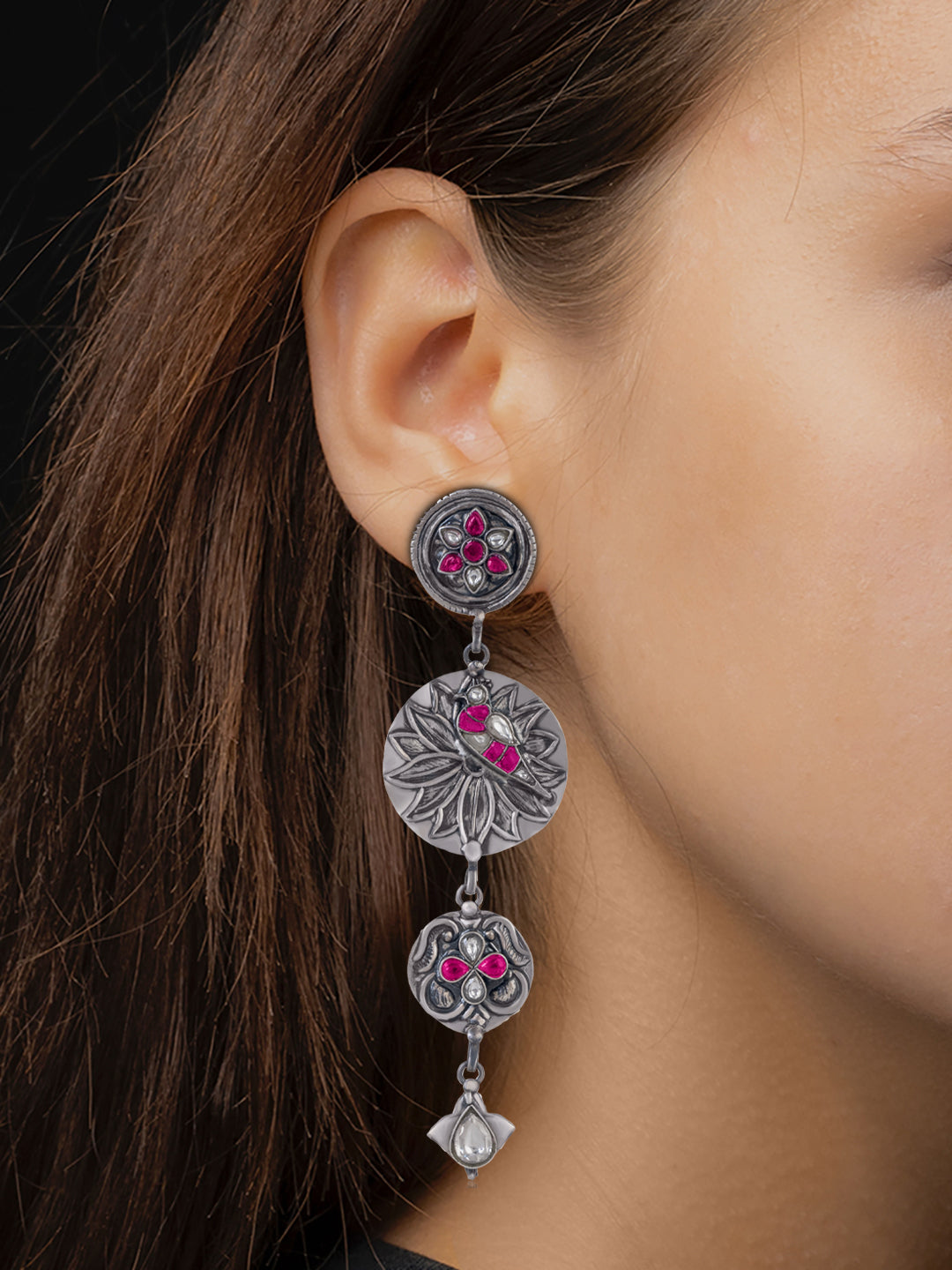 Lightweight Earrings with Kundan Motifs view 2