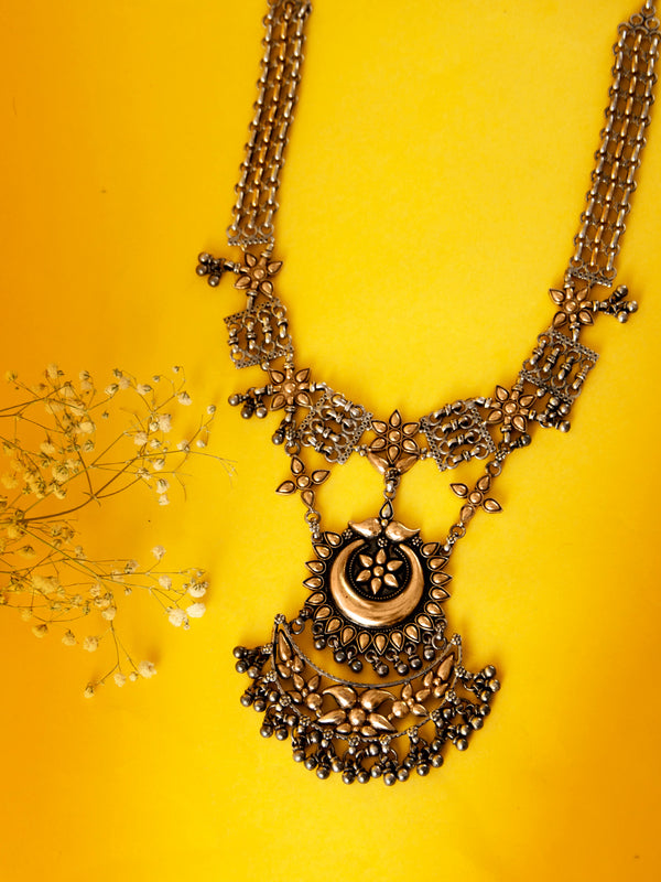 Svarnam Tribal Long Necklace