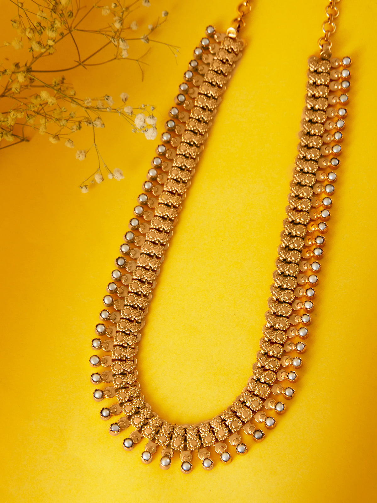 Svarnam Festive Pearl Necklace view 1