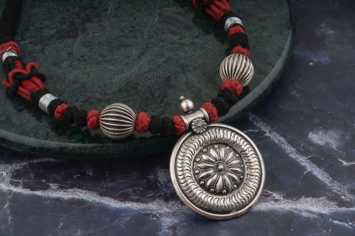 925 Sterling Silver Floral Design Necklace with Adjustable Patwa Thread view 4