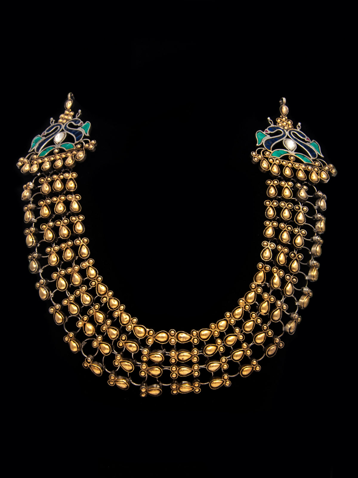 Svarnam Statement Kundan Necklace view 3
