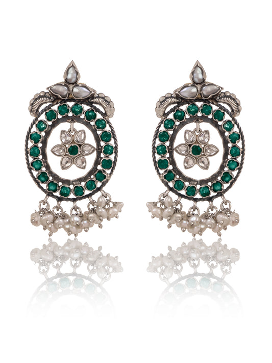 Floral Green Onyx and Pearl Earring