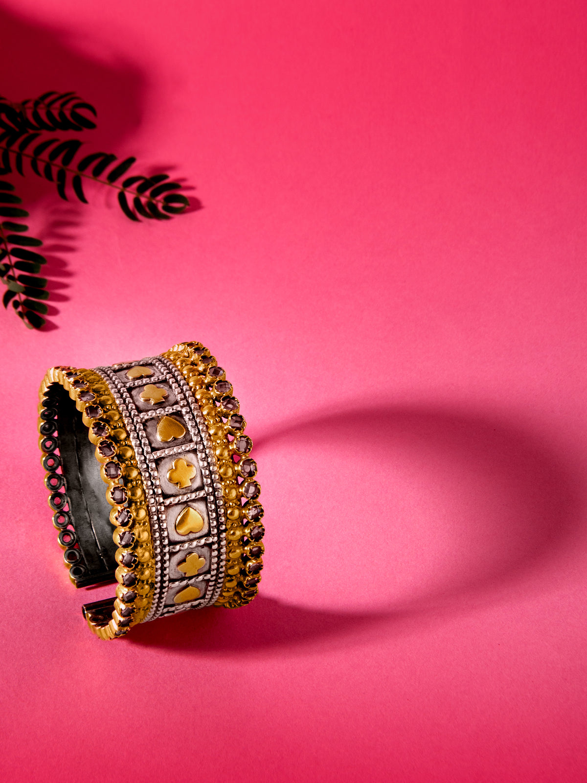 Kalbeliya Gold Hand Embossing Bangle view 2