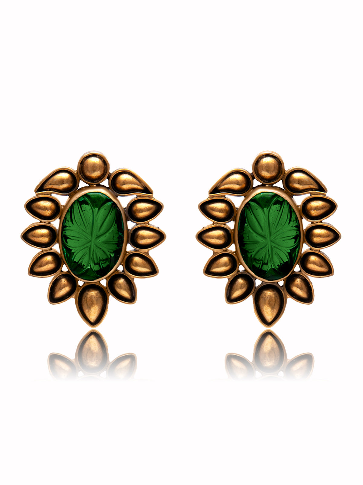 Svarnam Green Carved Studs view 3