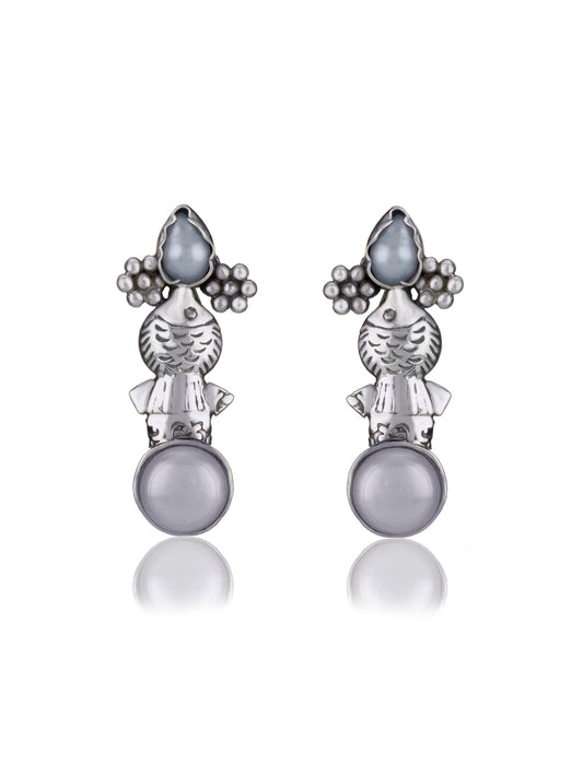 Fish Studs with Pearl