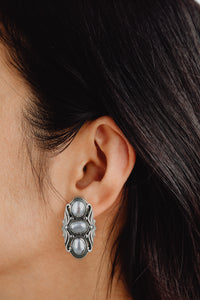 925 Sterling Silver Rawa Studs with Pearls view 3