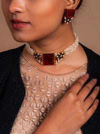 Svarnam Moissanite Red Carved Stone Choker view 8