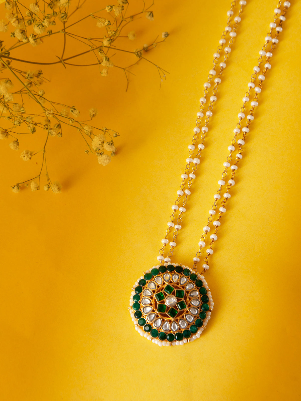 Kundan Pearl Onyx Necklace: A Perfect Blend of Elegance and Style view 1