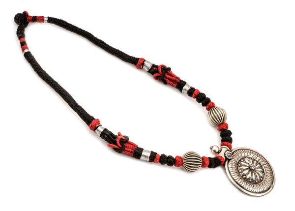 925 Sterling Silver Floral Design Necklace with Adjustable Patwa Thread alternate