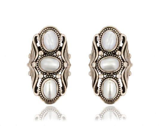 925 Sterling Silver Rawa Studs with Pearls