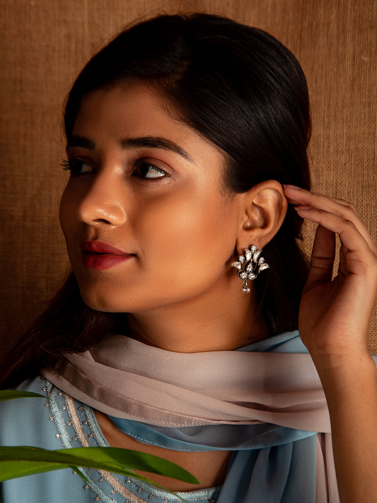 Silver Floral Kundan Studs view 6