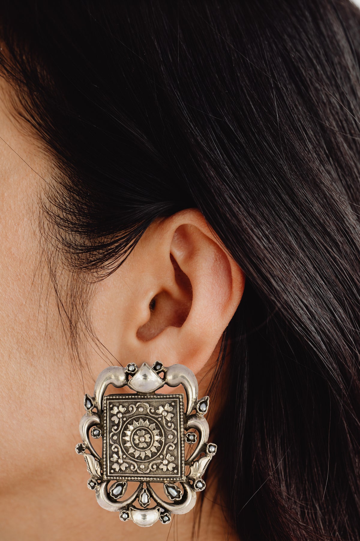 925 Sterling Silver Chitai Studs view 3