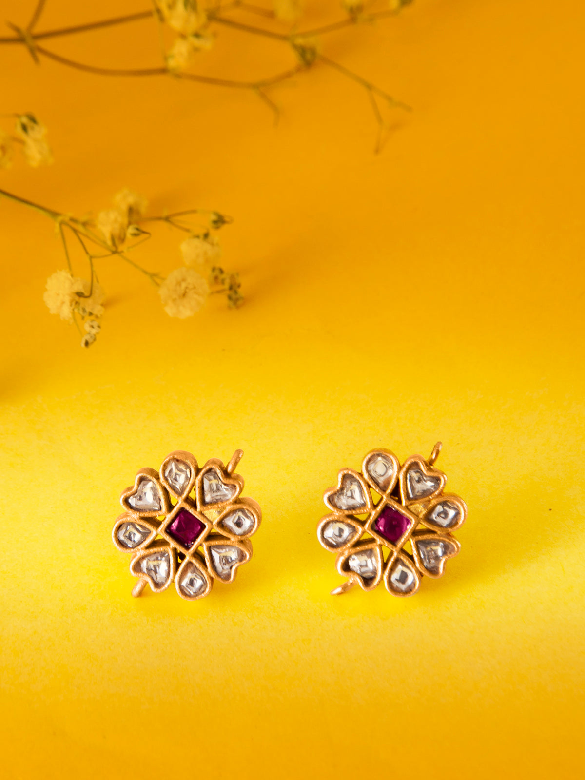 Svarnam Floral Kundan Studs view 1