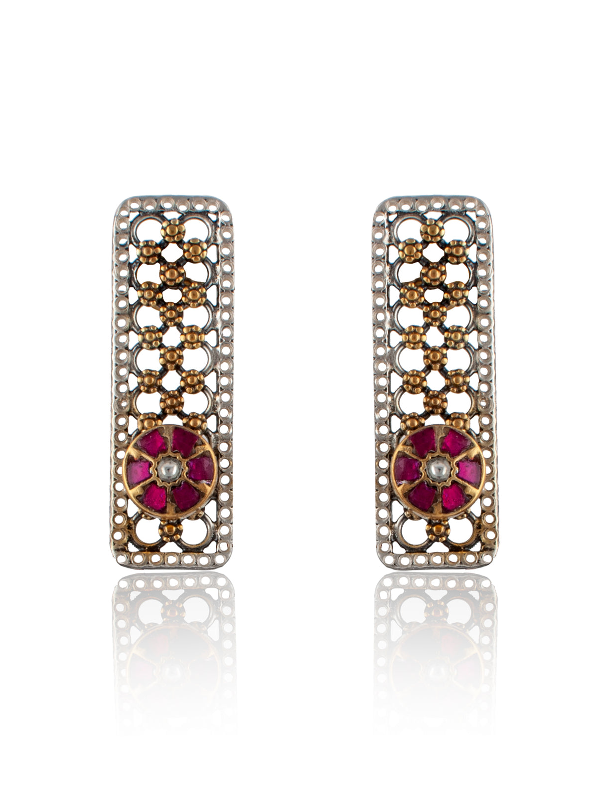 925 Sterling Silver Two Tone Rawa Earrings with Kundan Motif view 3