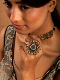 Svarnam Glass Ring view 2