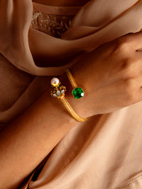 Svarnim Fusion Bangle with Pearl view 1