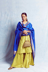 Surveen Chawla in Jhankar collection of Neeta Boochra Jewelry view 1